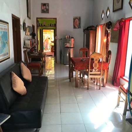 Pasanggaran Red Beach Homestay מראה חיצוני תמונה