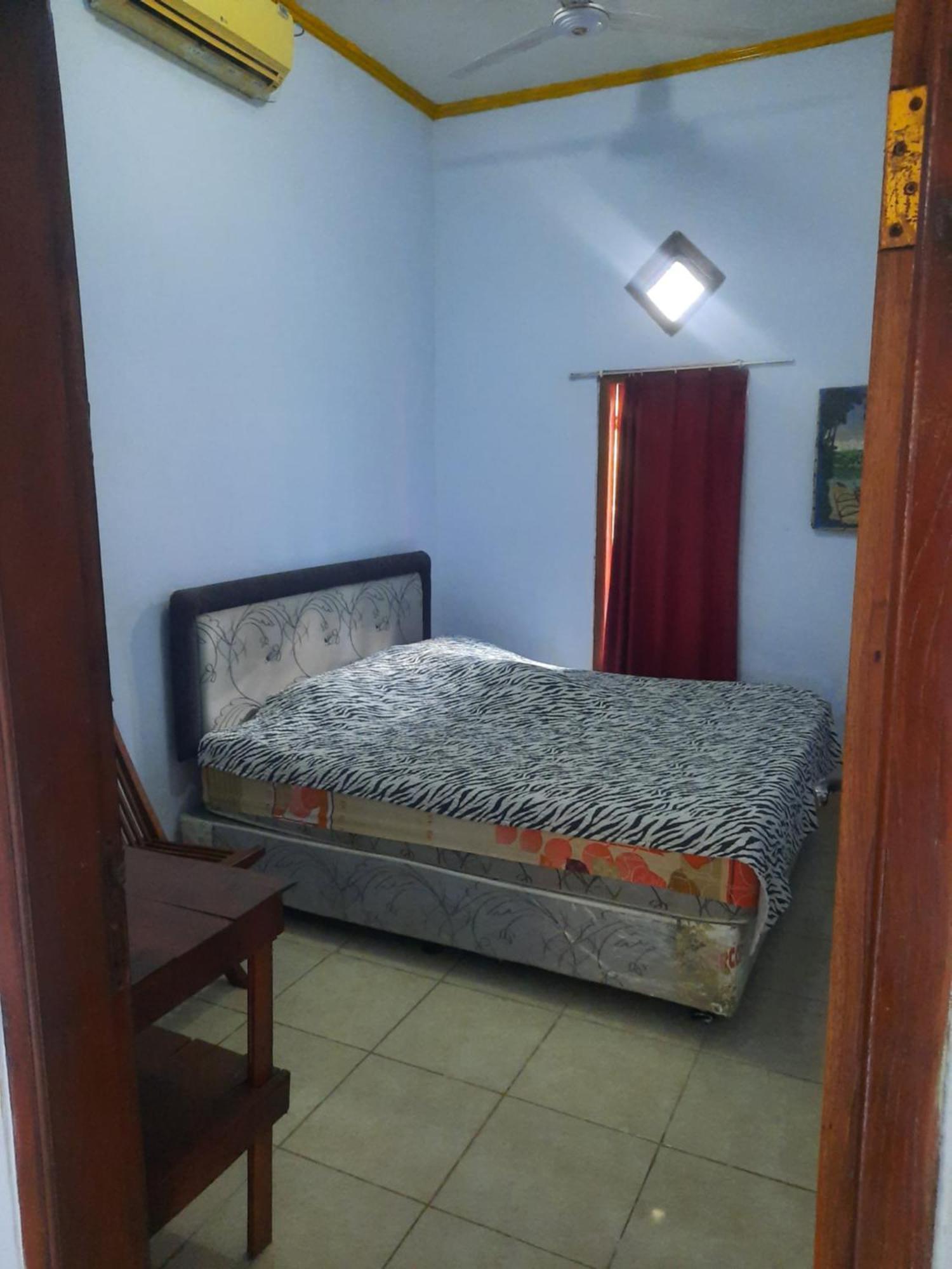 Pasanggaran Red Beach Homestay חדר תמונה