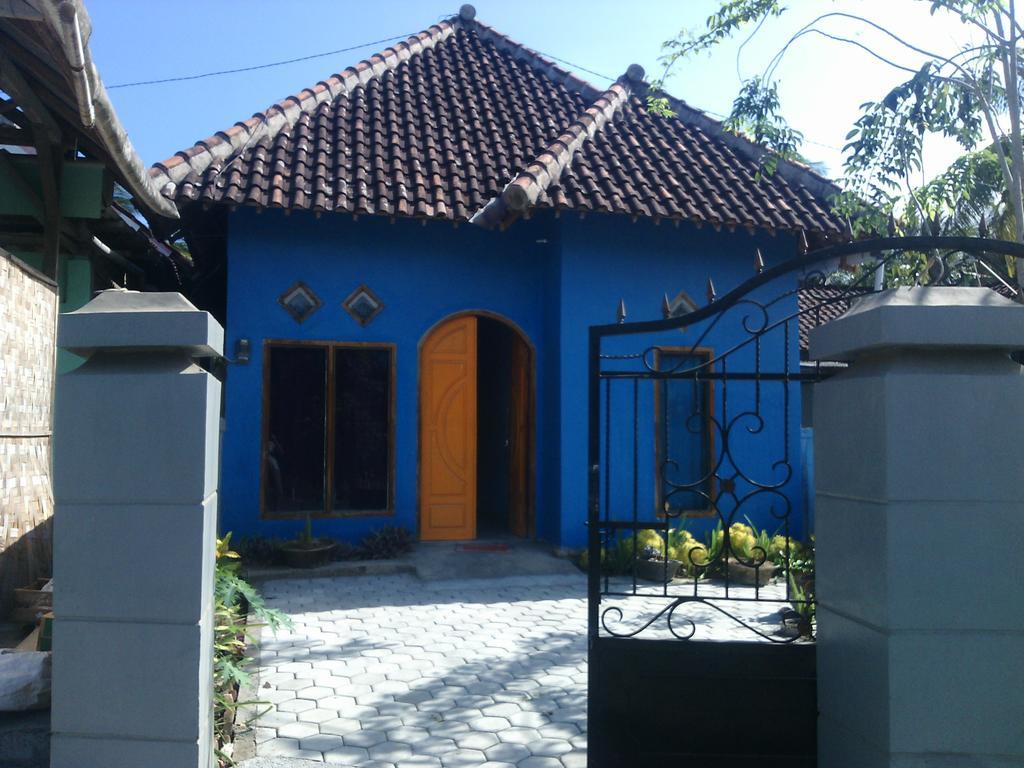 Pasanggaran Red Beach Homestay מראה חיצוני תמונה